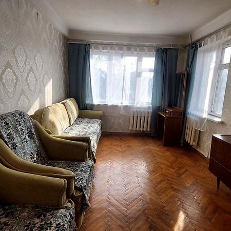 2 Bedroom Apartment Metro Vasilkovskaya Kiev Exterior foto